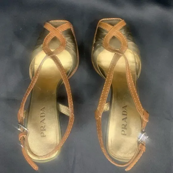 VINTAGE Prada Shoes - Picture 5 of 7